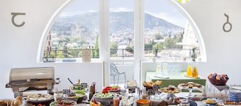 Boutique Hotel Alphabet