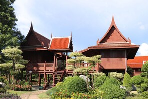 Thai Style  | Living room