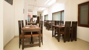 Unclassified image, 5 of 32, button - Treebo Dee Intercontinental Amritsar (Amritsar)