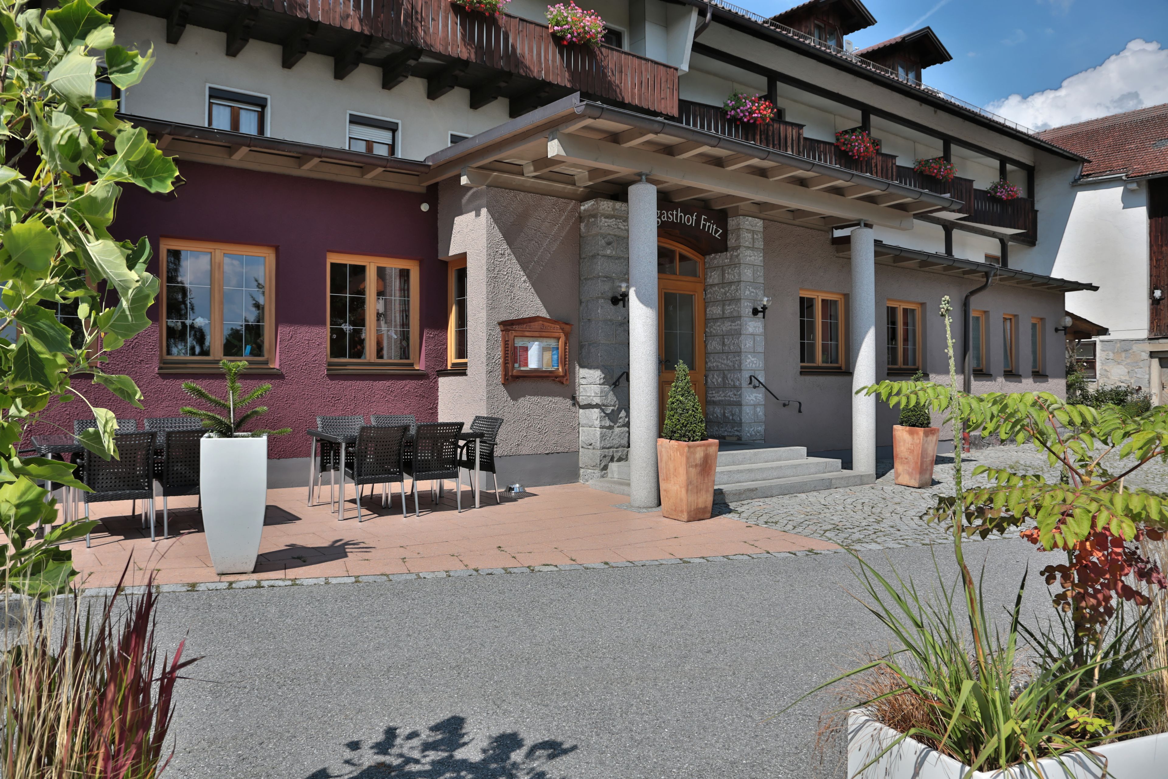 Fachada de la propiedad