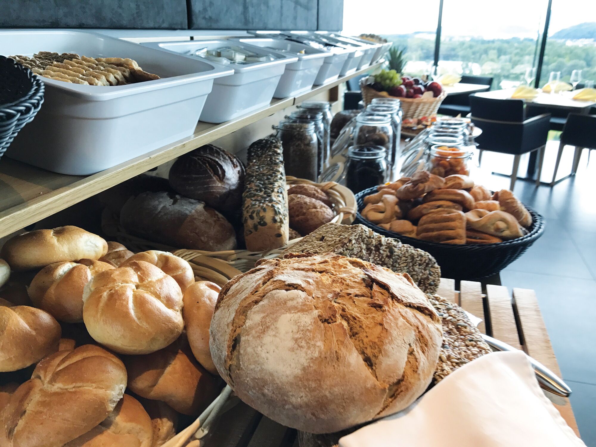 daily buffet breakfast (eur 19.50 per person)