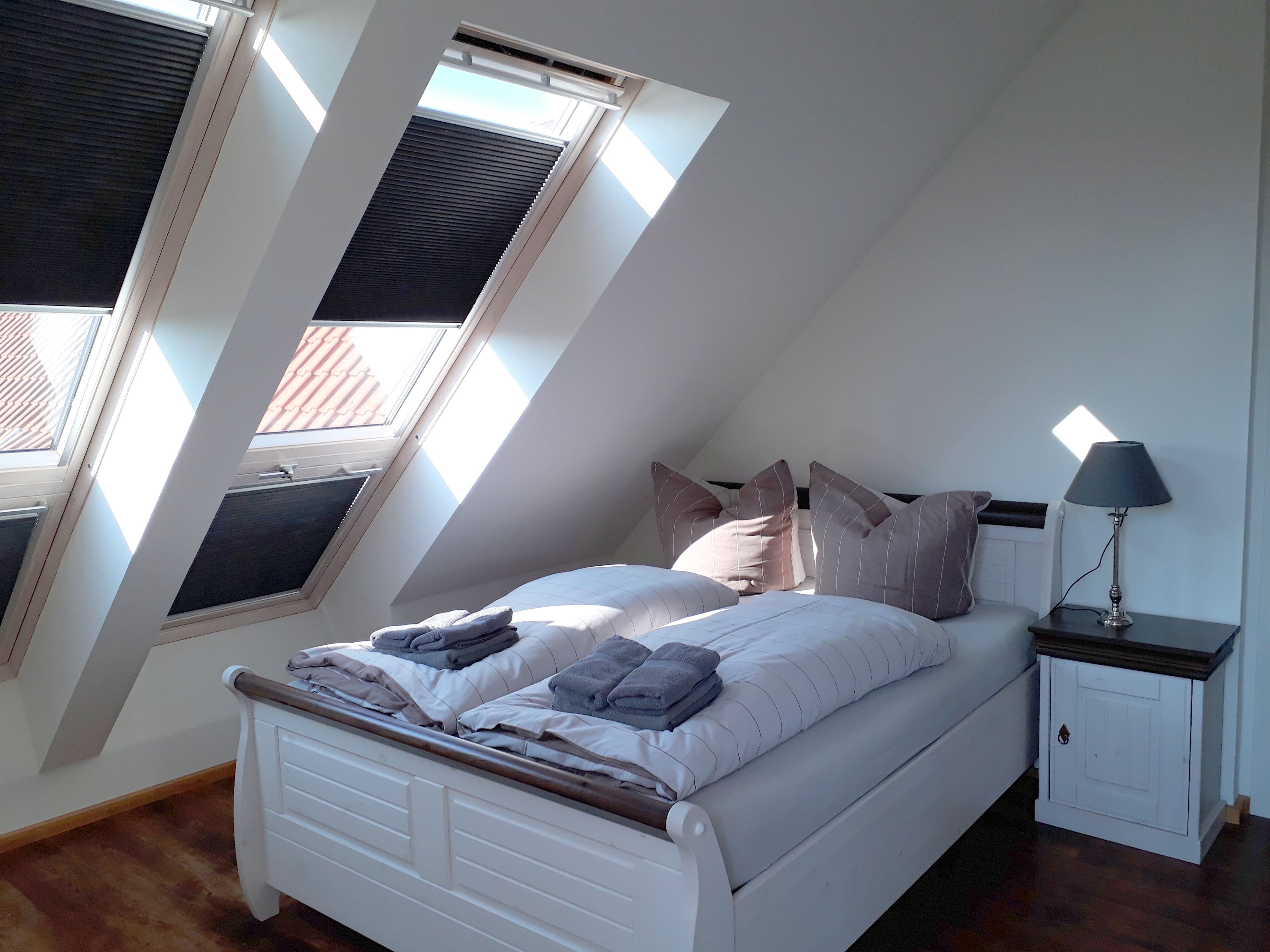 Deluxe Apartment, 2 Bathrooms | 2 bedrooms, in-room safe, free WiFi, bed sheets