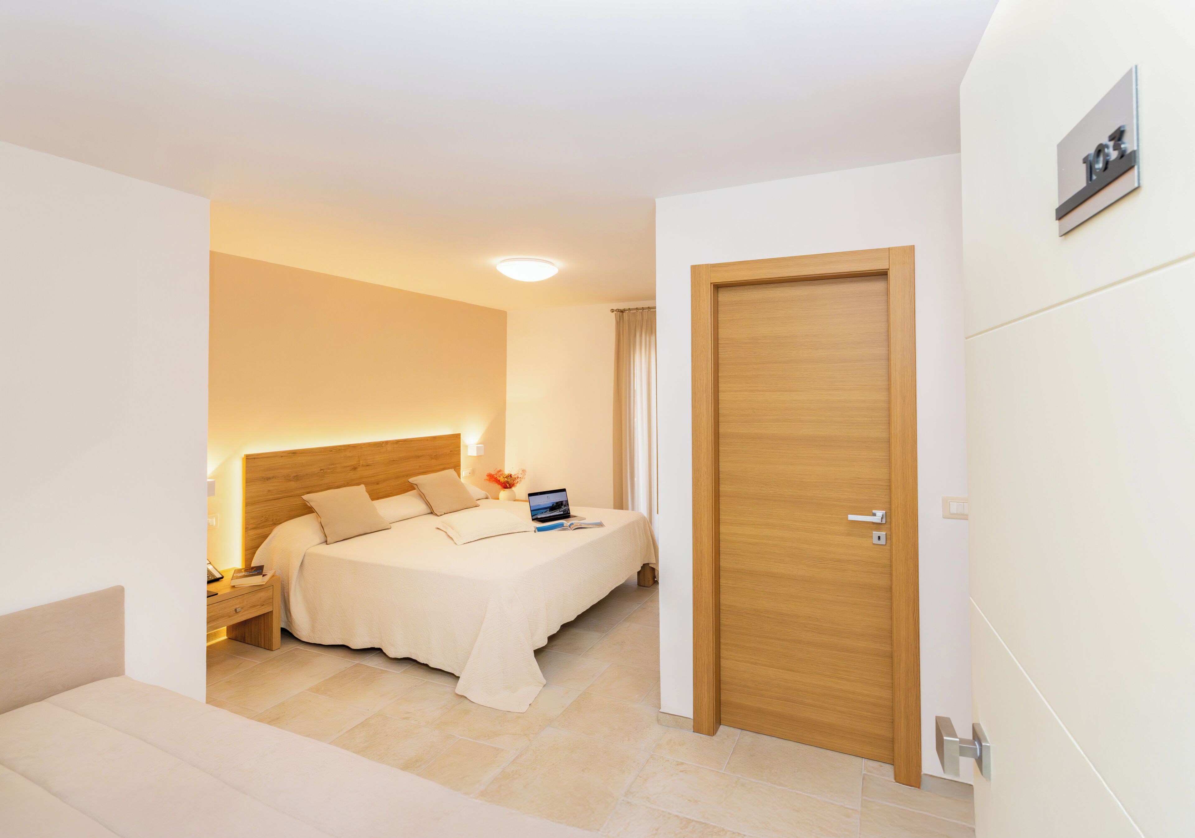 Deluxe Triple Room, 1 Bedroom | Premium bedding, minibar, individually furnished, desk