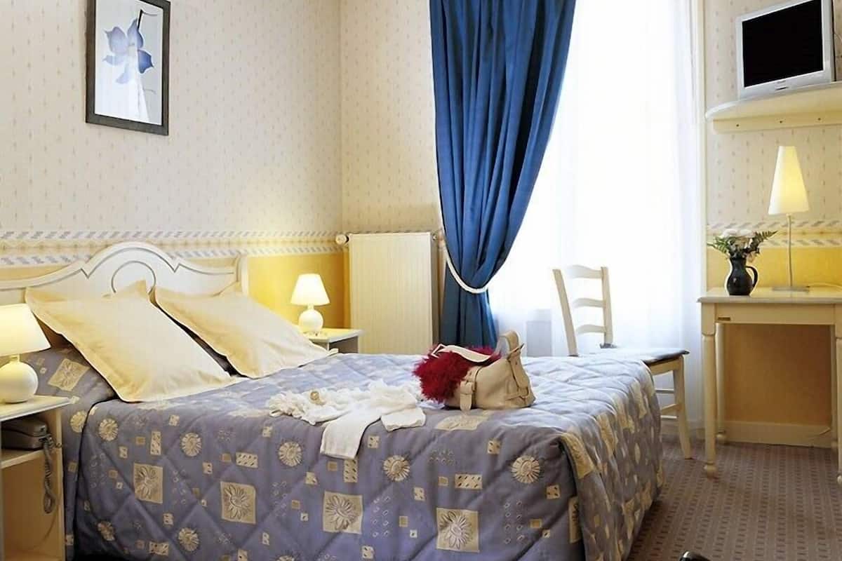 Double Room | Desk, free WiFi