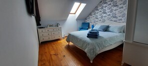 Double Room, Ensuite (Chambre DORDOGNE) | Premium bedding, soundproofing, free WiFi