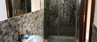 Raxul Room