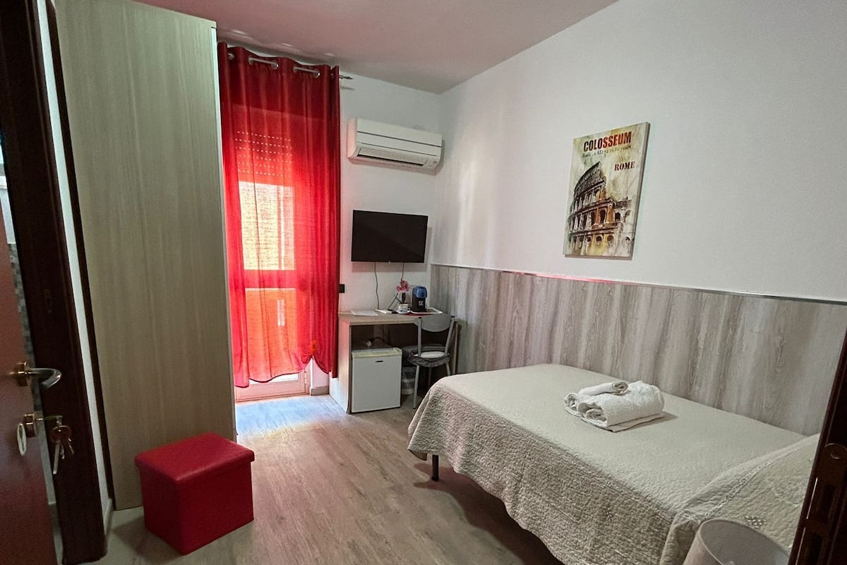 Desk, cots/infant beds, rollaway beds, free WiFi