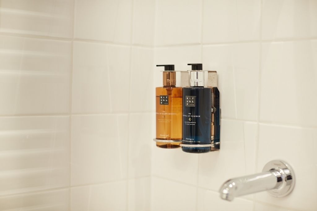 comfort double room (plus) | bathroom amenities | free toiletries, hair dryer, towels