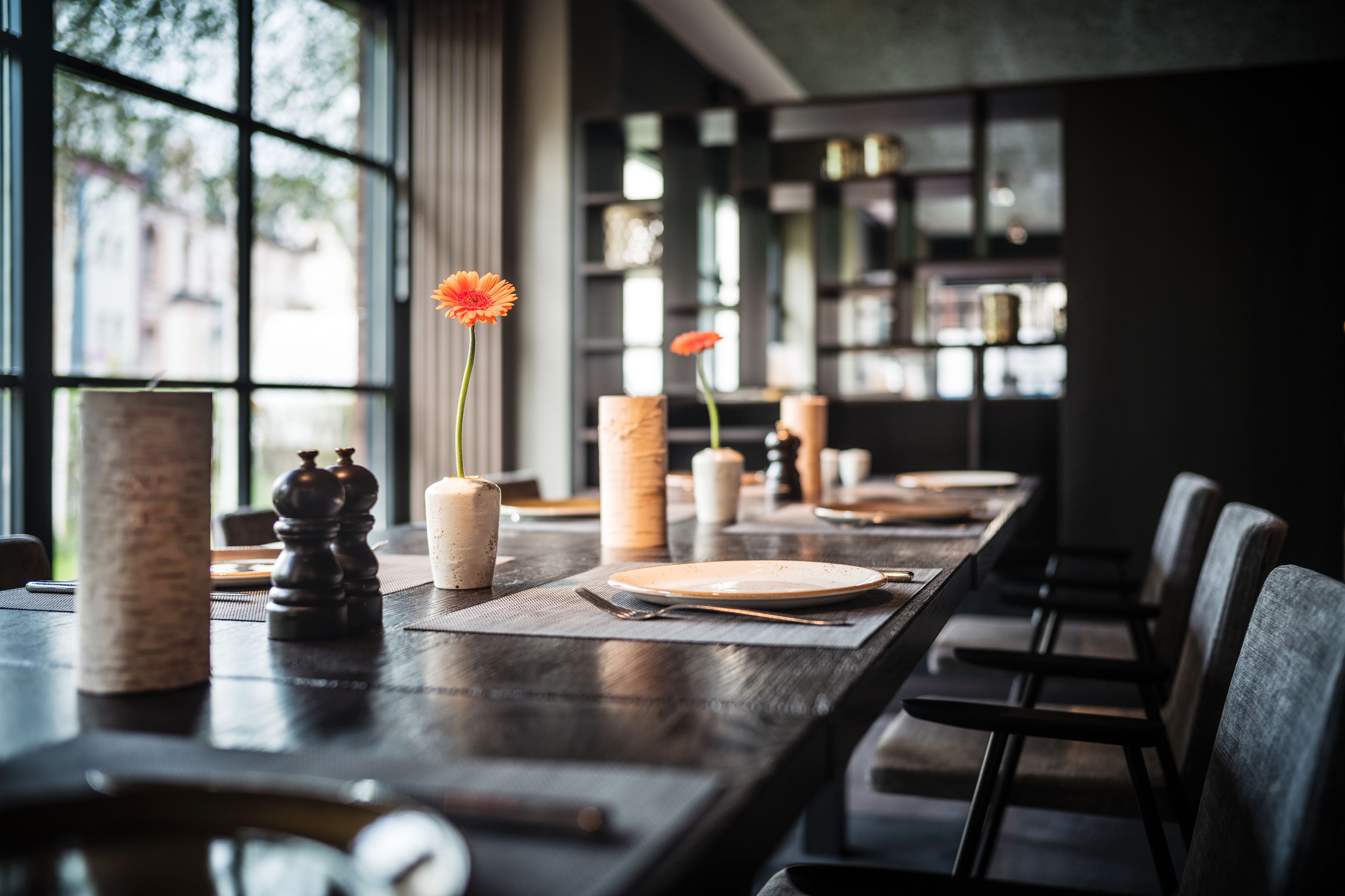 daily self-service breakfast (eur 20 per person)