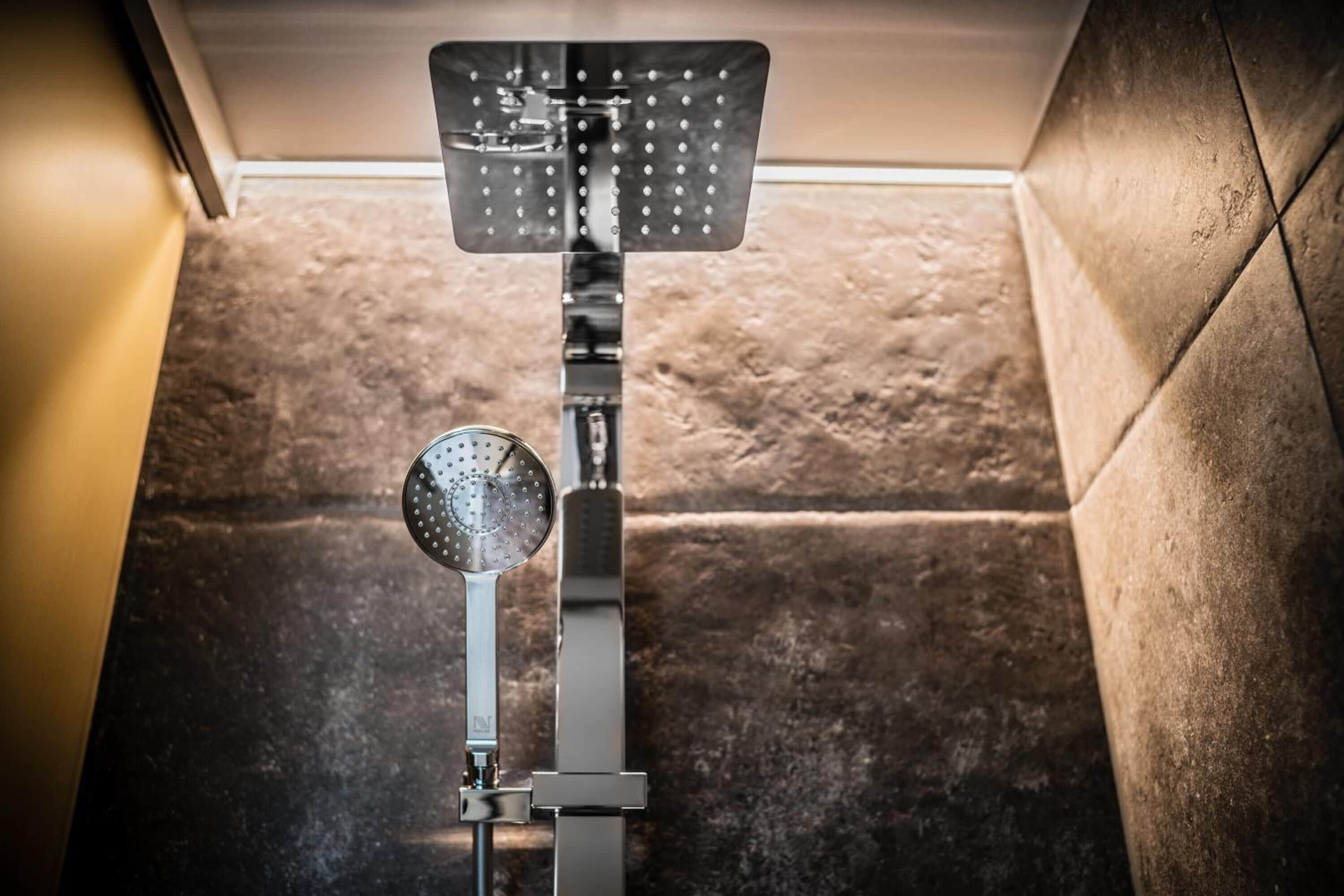 shower, rainfall showerhead, free toiletries, hair dryer