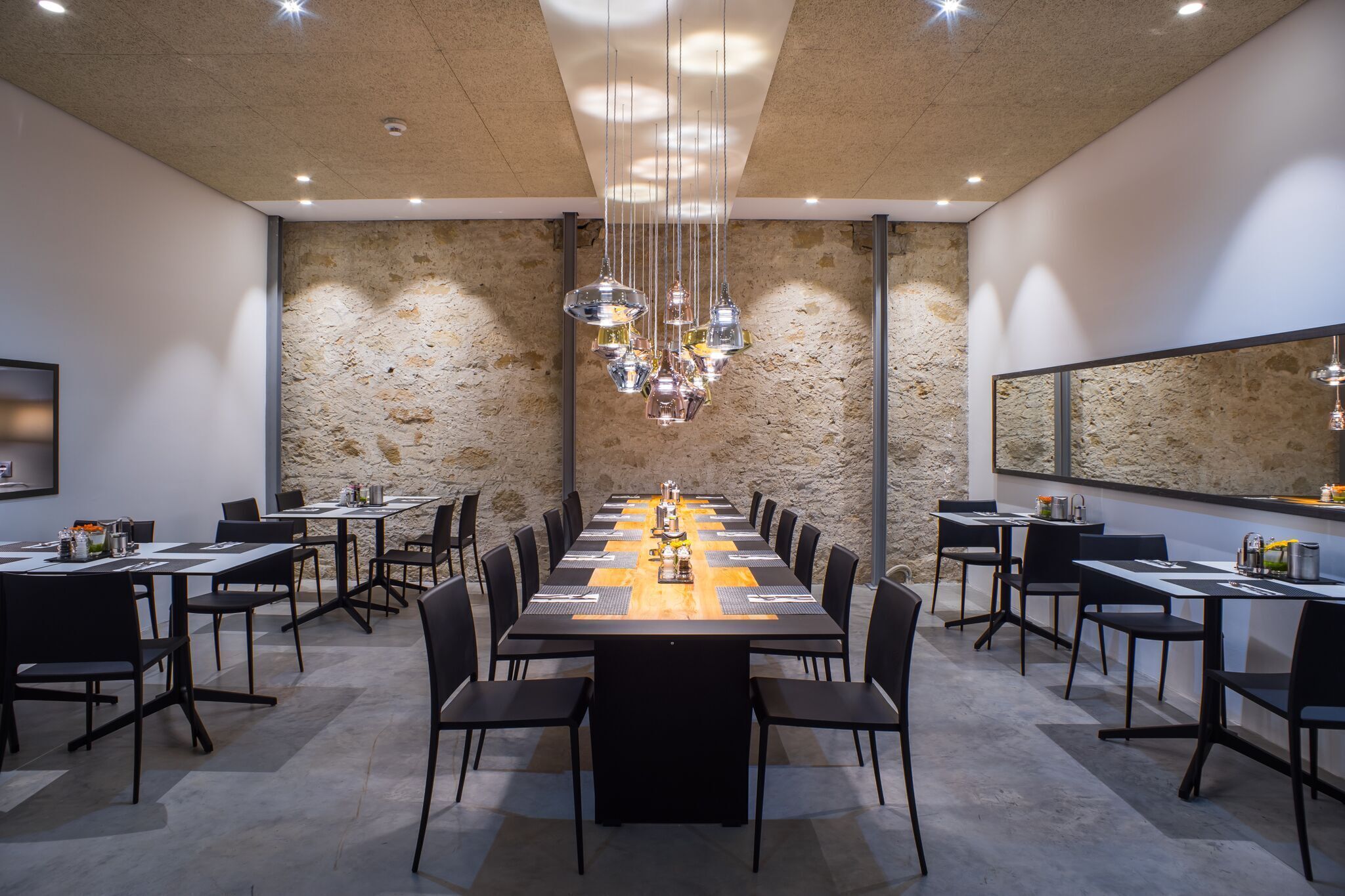 daily buffet breakfast (eur 15 per person)