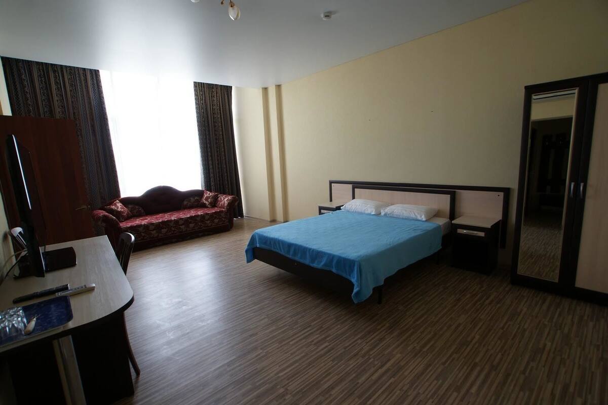 Family Room | Seterika/papan seterika, katil bayi/kot (surcaj), Wi-fi percuma