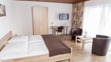 Coffres-forts dans les chambres, bureau, rideaux occultants