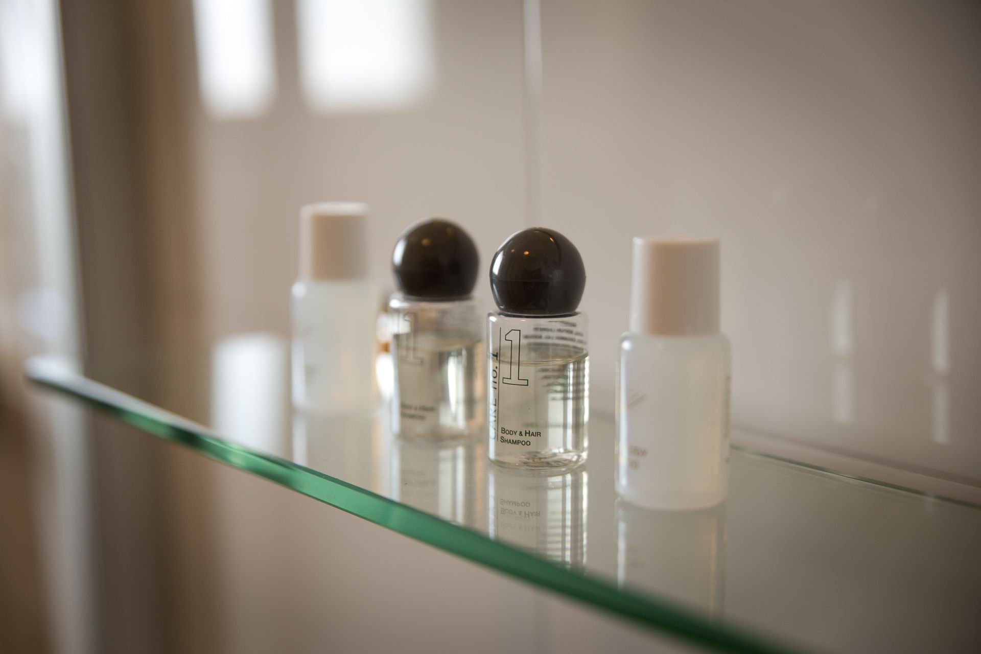 comfort double or twin room | bathroom | shower, free toiletries, hair dryer, towels