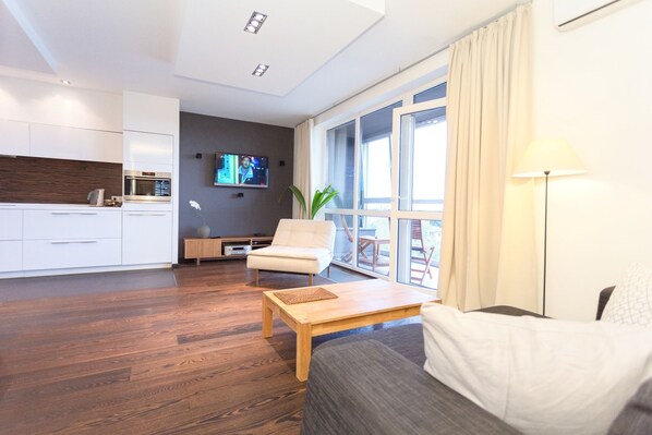 Living area - Vilnius Apartments & Suites Smolensko (Vilnius)