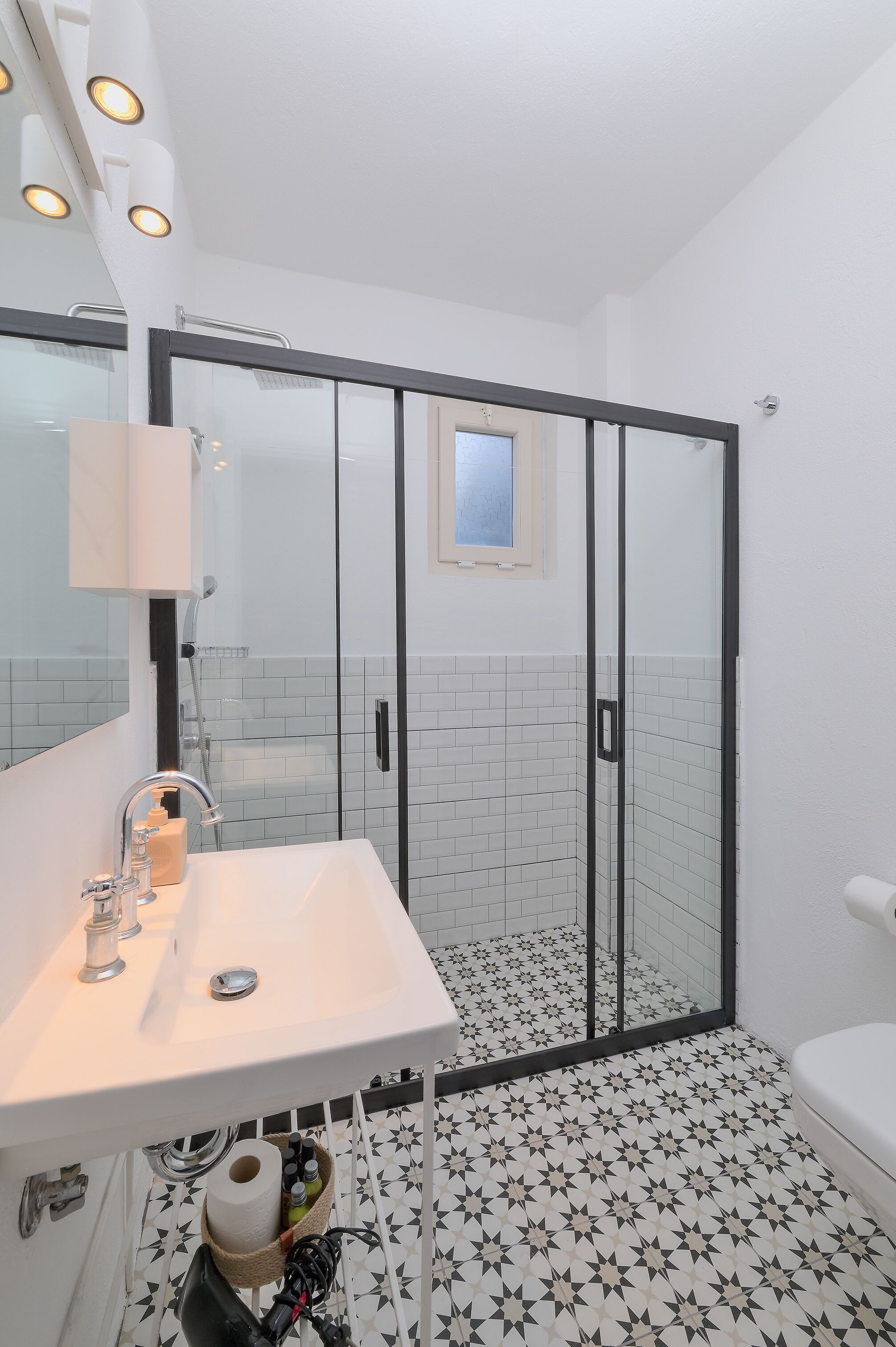 room (queen) | bathroom | shower, designer toiletries, hair dryer, slippers