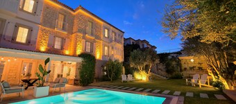 Peremere Alacati Hotel