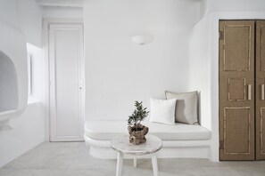 Junior Suite, Sea View | Premium bedding, in-room safe, soundproofing, iron/ironing board - Little Venice Suites (Mykonos)