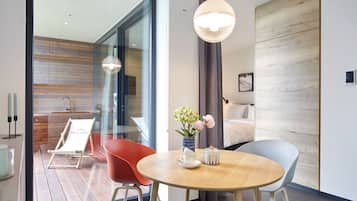 Kleine Perle Waldzauber | Vardagsrum | Platt-tv