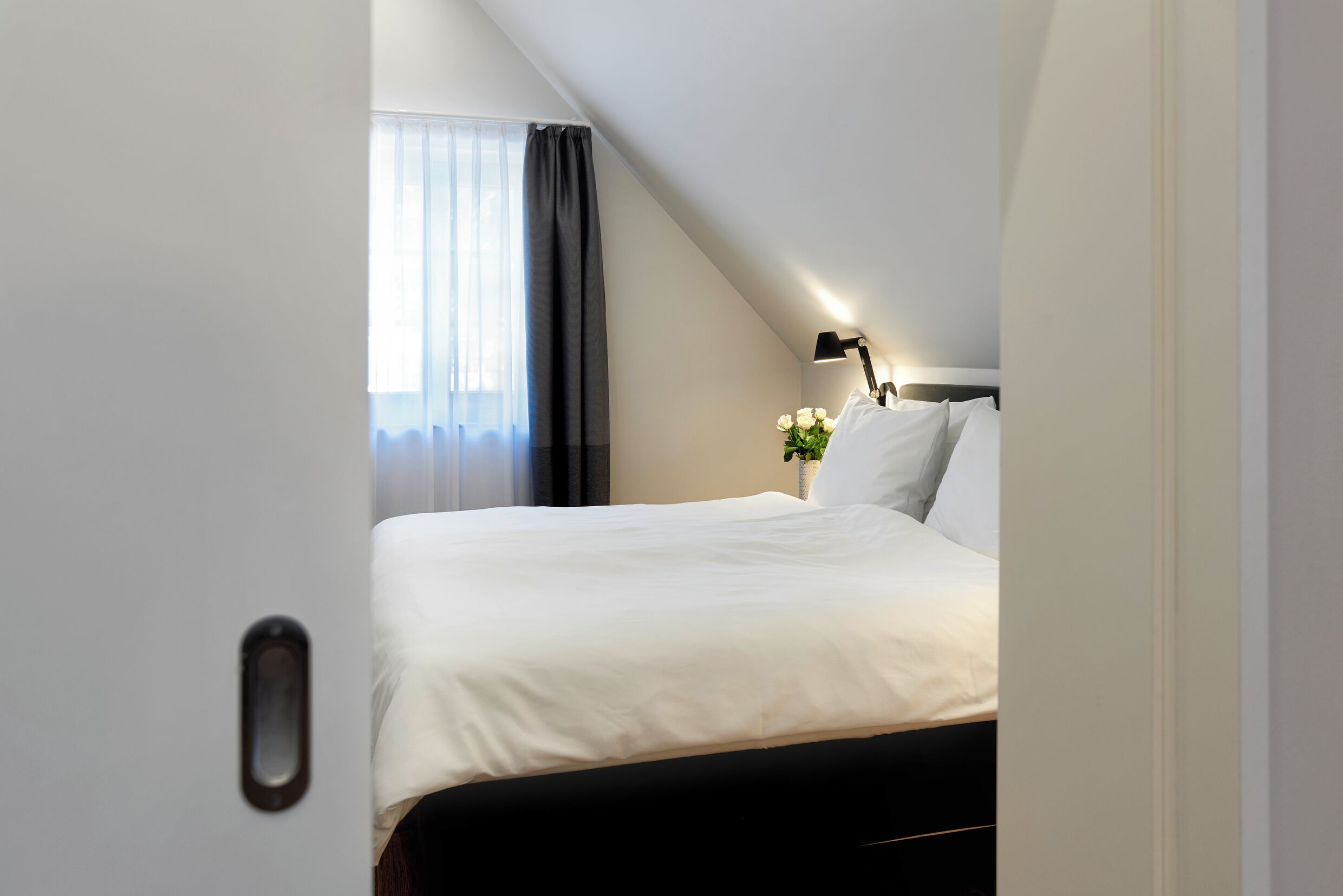 Im Reethus Goldgelb | 高級寝具、セーフティボックス (室内)、遮光カーテン、防音設備