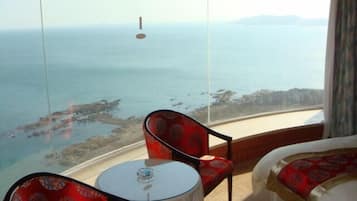 Business Suite, 1 Bedroom | Room amenity