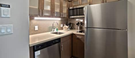 1 chambre, bureau, Wi-Fi gratuit, draps fournis