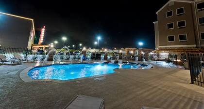 Staybridge Suites Houston - Humble Beltway 8 E by IHG