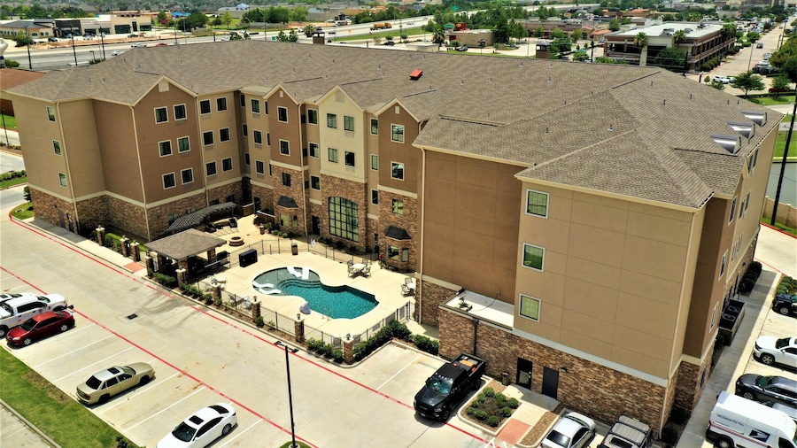 Staybridge Suites Houston - Humble Beltway 8 E by IHG