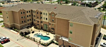 Staybridge Suites Houston - Humble Beltway 8 E by IHG