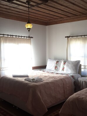 Literie de qualité supérieure, décoration personnalisée