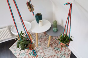 TV - Hounds of Love (Westcliff-on-Sea)