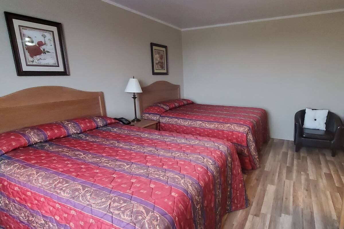 Standardzimmer, 2 Doppelbetten