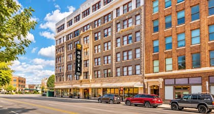 Hotel 1914 - Historic Alamo Riverwalk, an Ascend Collection Hotel