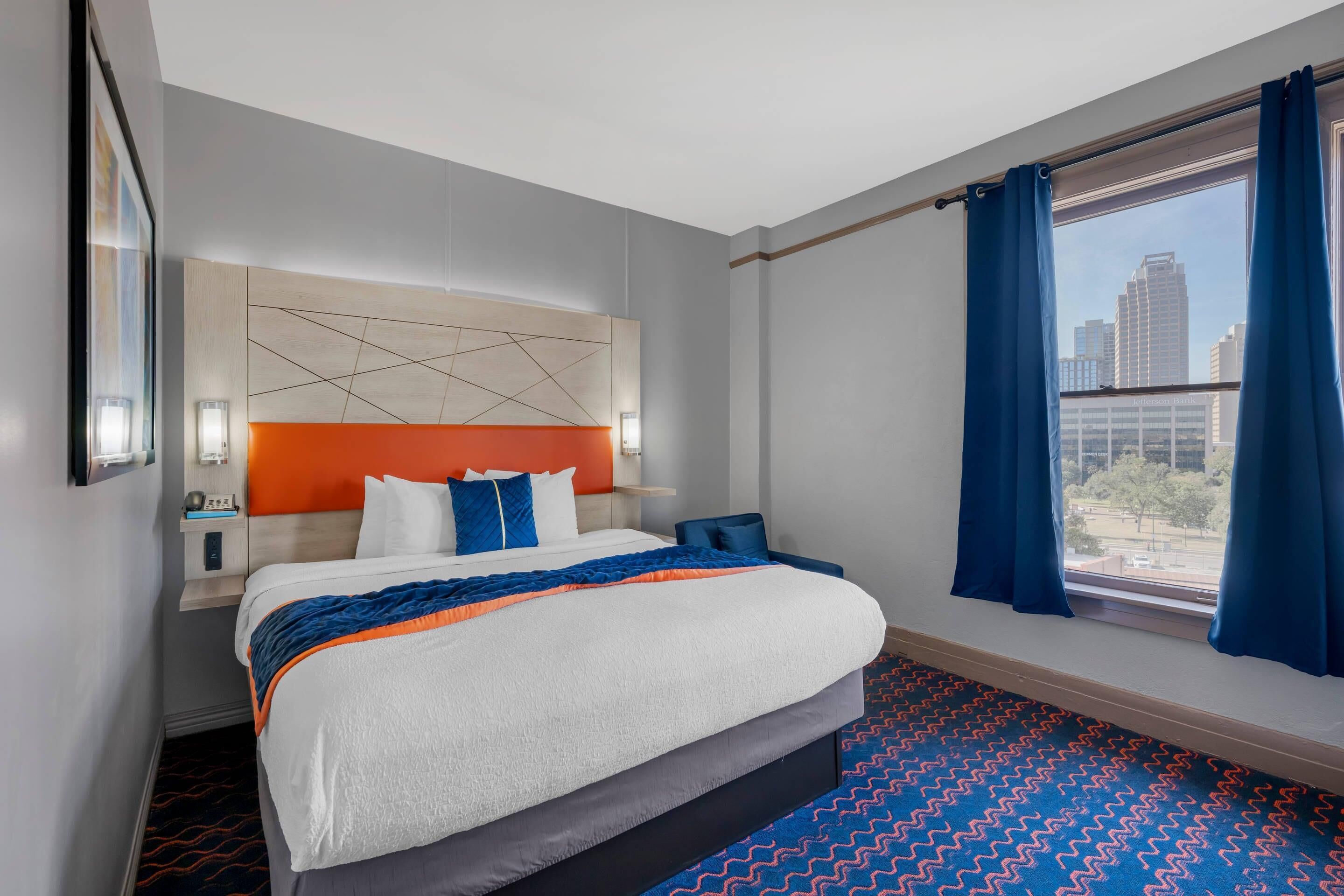 Habitación estándar, 1 cama King size, para no fumadores | Ropa de cama de alta calidad y caja de seguridad en la habitación 