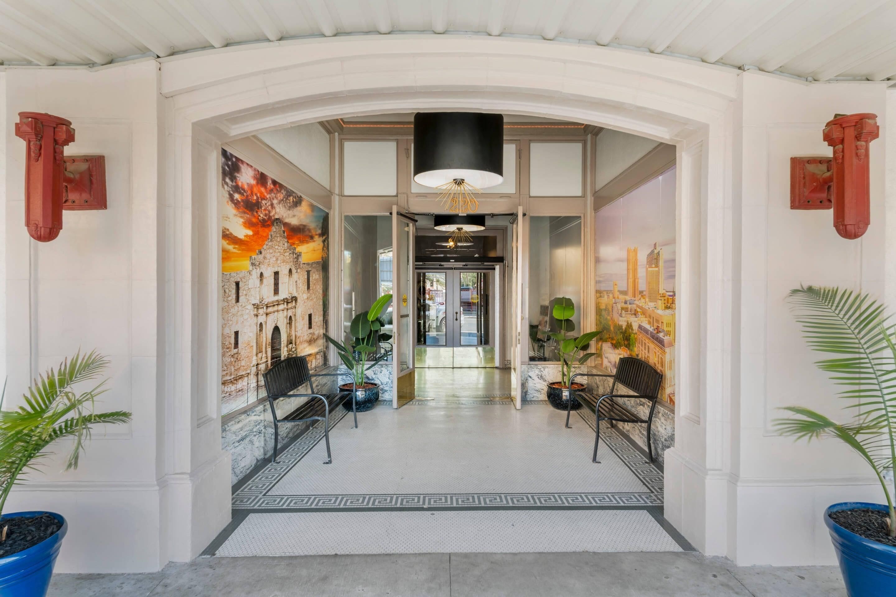 บริเวณภายนอก