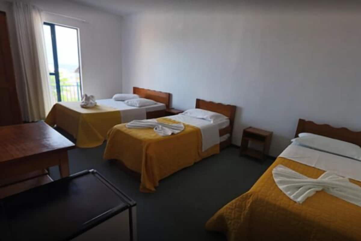 Minibar, rideaux occultants, fer et planche Ă repasser, Wi-Fi gratuit