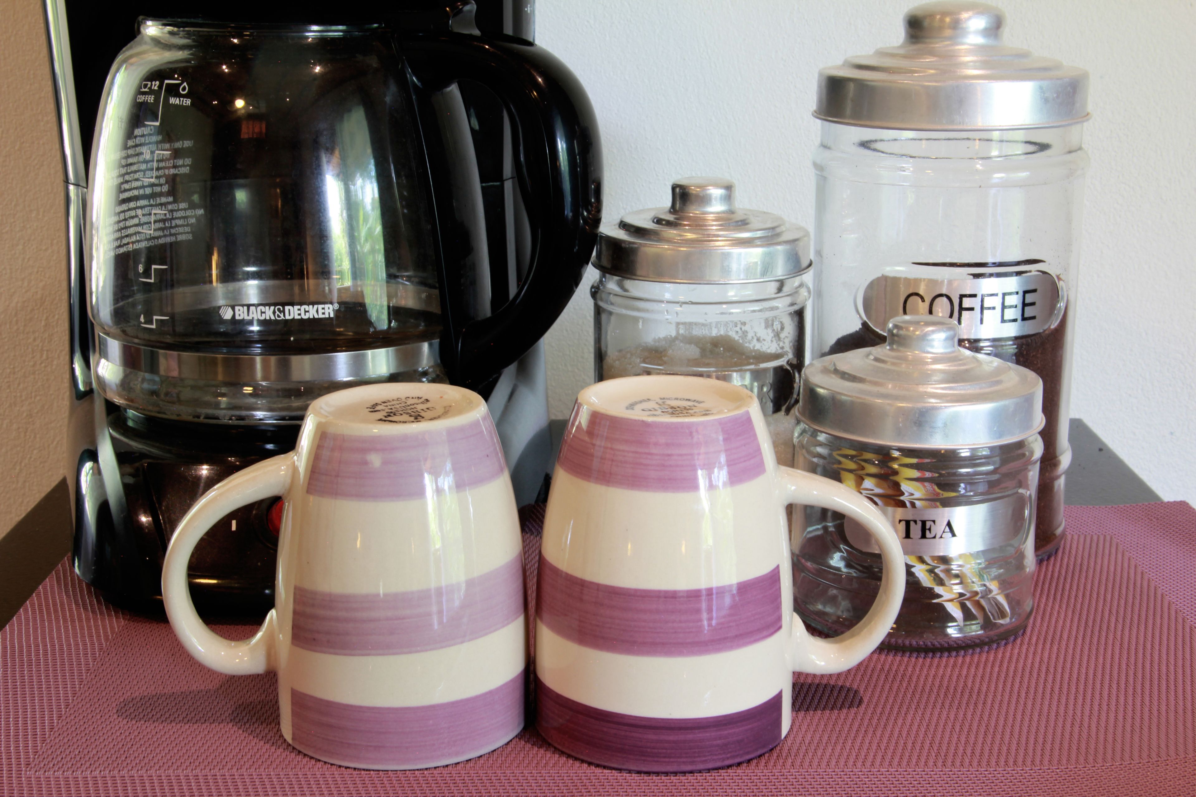 family room, garden area | coffee and/or coffee maker