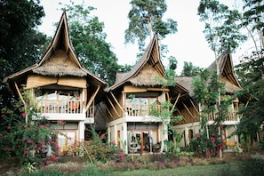 Building design - Fox & The Firefly Cottages (Loboc)