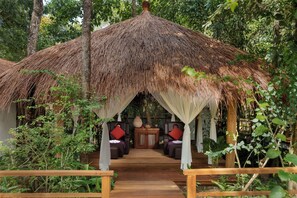 Couples treatment room(s), body treatments, hot stone massages - Green Bay Phu Quoc Resort & Spa (Phu Quoc)