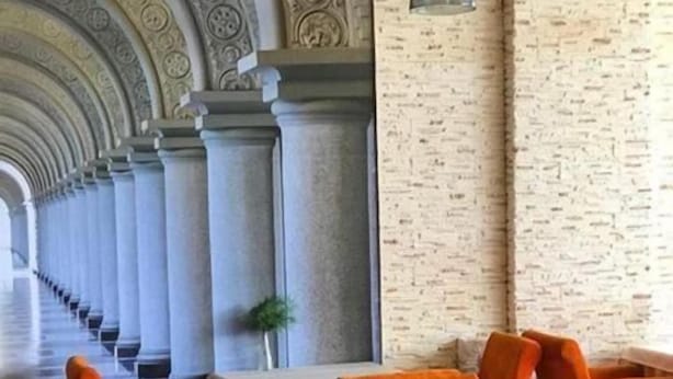 Breakfast, lunch and dinner served - Mirniy Resort (Odesa)