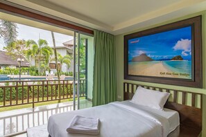 Superior Room with Pool View | In-room safe, free WiFi, wheelchair access - Krabi Home Town Boutique (Krabi)