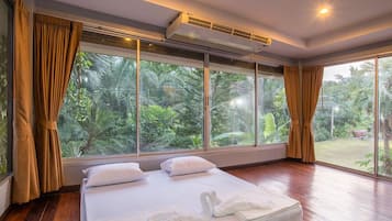 Family Room with Garden View | In-room safe, free WiFi, wheelchair access