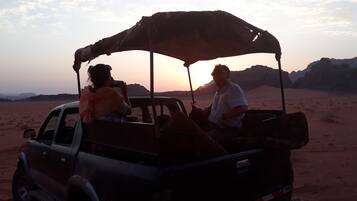 In-room safe, desk, soundproofing, bed sheets