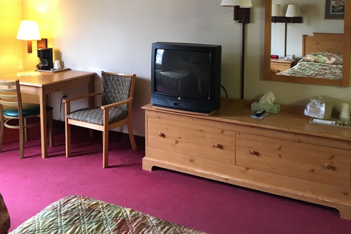 Desk, iron/ironing board, rollaway beds (surcharge), WiFi (free)