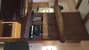 Lobby - Dancing Eagles Resort Hotel (Watersmeet)