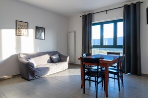 Superior Apartment, 2 Bedrooms | Living area