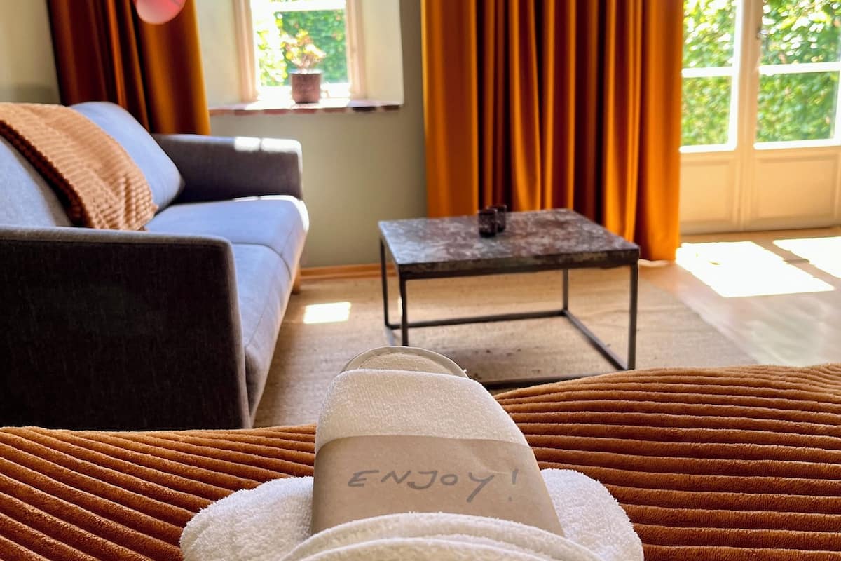 family room | individually decorated, individually furnished, soundproofing