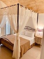 In-room safe, desk, soundproofing, cribs/infant beds