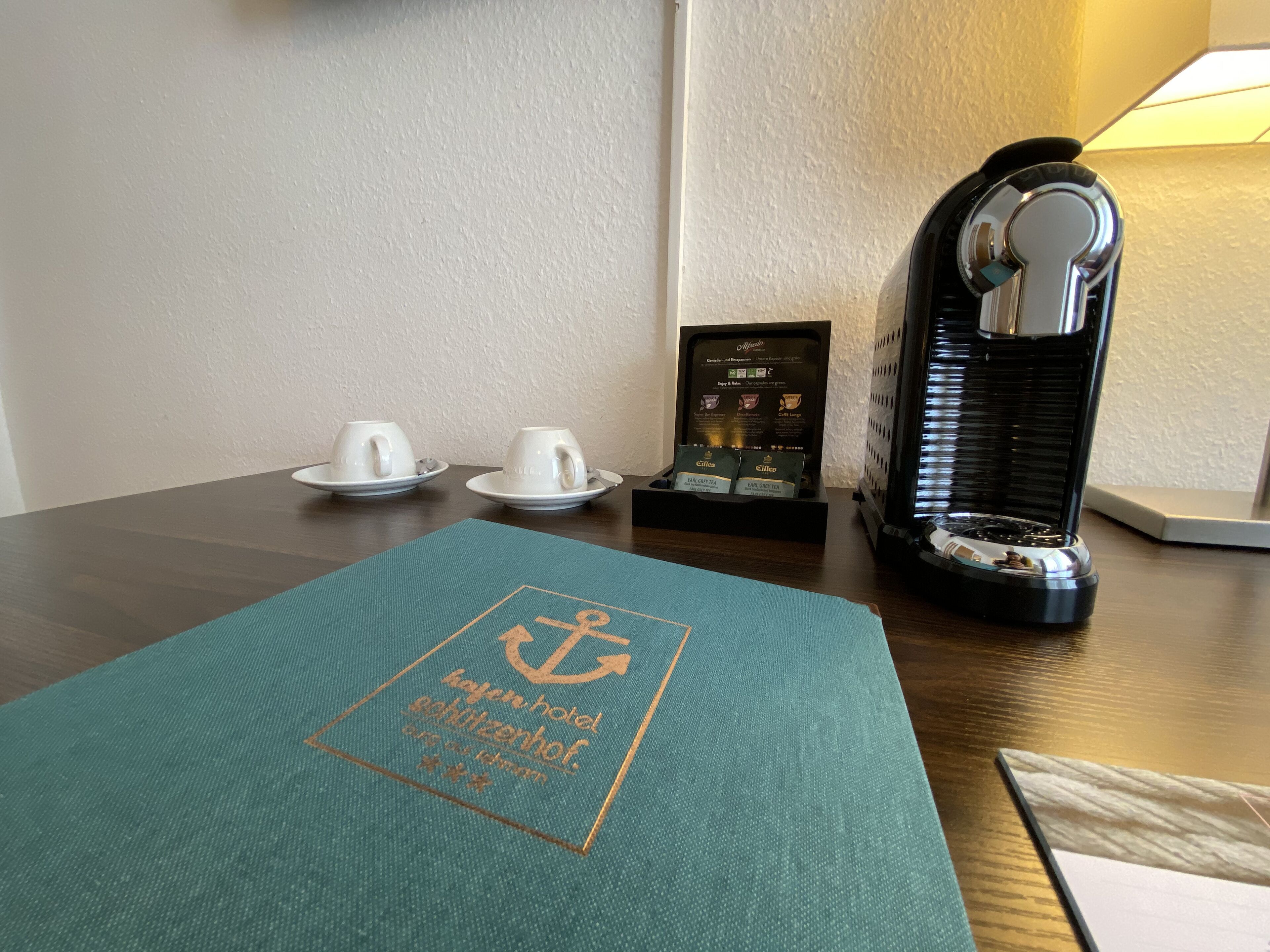 superior double room | living area | flat-screen tv