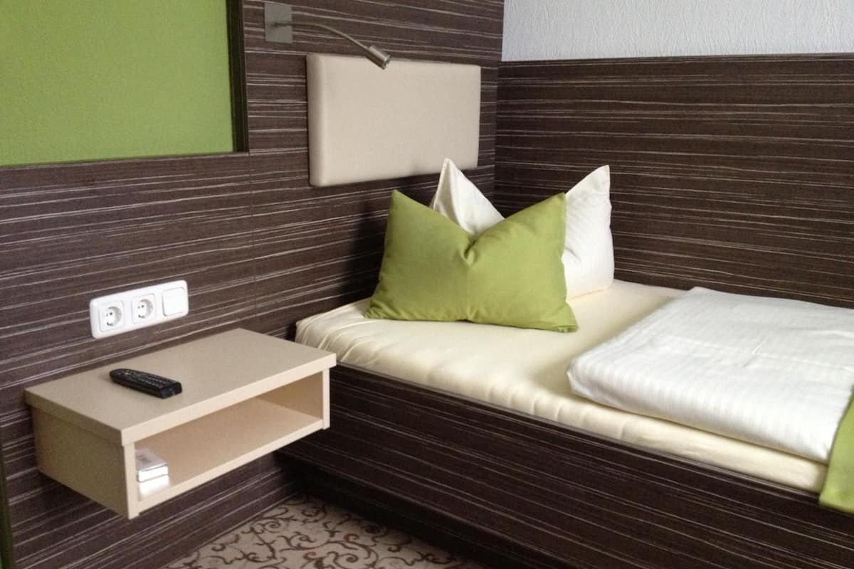 desk, iron/ironing board, rollaway beds, free wifi